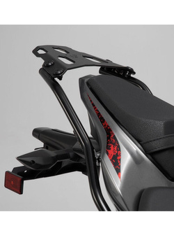 Zestaw: kufer centralny plastikowy Urban ABS + stelaż Sw-Motech Kawasaki Z900 (16-) [pojemność 16-29 L]