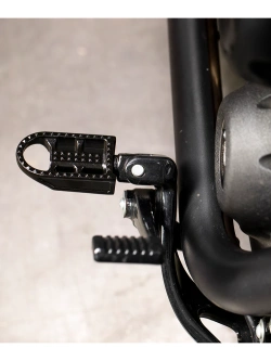 Podnóżki motocyklowe Biltwell Mushman wybrane modele Harley-Davidson czarne