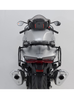 Zestaw: kufry boczne + stelaże PRO ABS Aero System Sw-Motech do Suzuki GSX 1300 R Hayabusa WEJ0 (20-) [pojemność: 2 x 25 L]