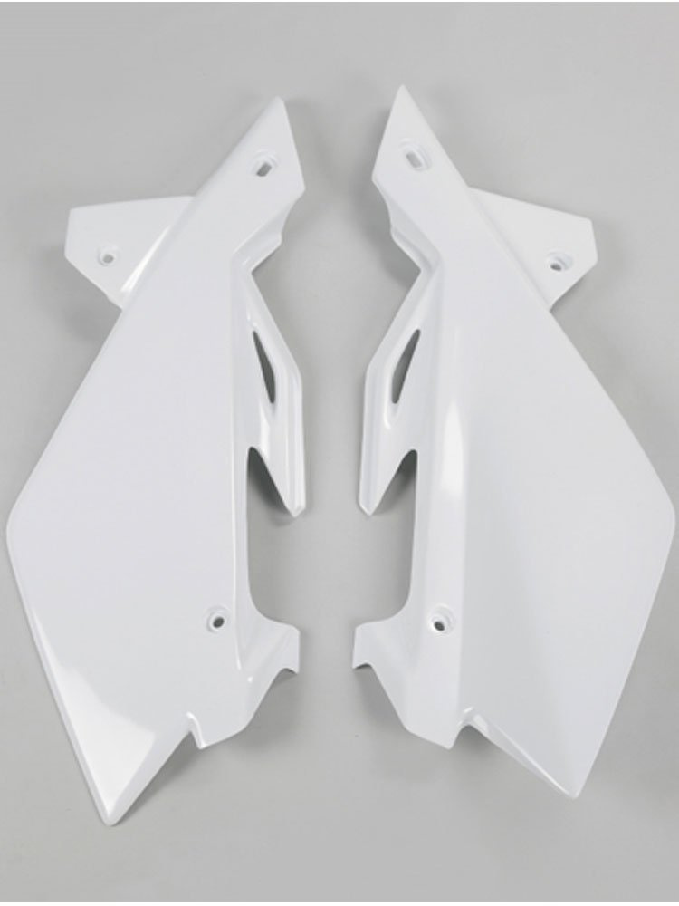 Osłony boczne tylnie UFO do Husqvarna CR/WR 125 (06-08), CR 250 (06-13), TC 250 (05-07), TE-TX 250 (05-07), WR 250 (06-13), WR 300 (06-13), TC/TE 310