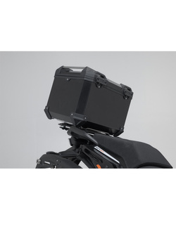 Zestaw: kufer centralny czarny TRAX ADV + stelaż Adventure-rack SW-Motech KTM 1290 Super Adventure / S / R (21-)/ 1390 R/ S/ Evo (24-) [pojemność 38 L]