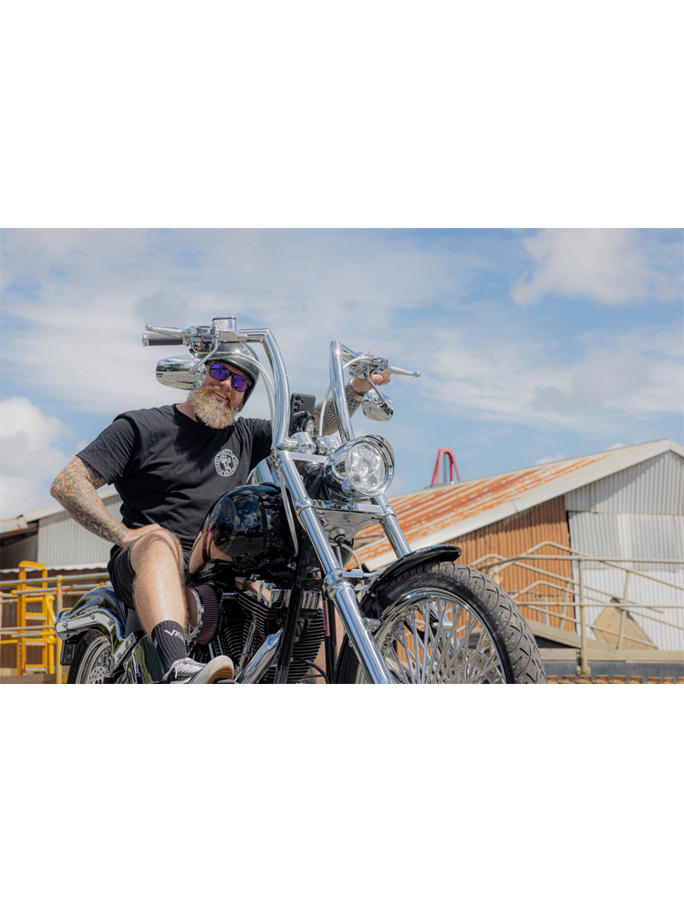 Uchwyt montowany na kierownicy motocykla Quad Lock PRO duży, chromowany