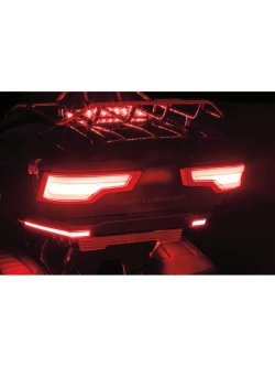 Lampy tylne LED Kuryakyn Tracer Tour-Pak Harley Davidson (wybrane modele) srebrne