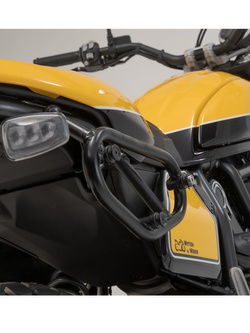 Zestaw sakw bocznych Legend Gear Black Edition 13,5/9,8 l i stelaży SLC DUCATI Scrambler Café Racer (19-), Scrambler 800 Icon / Classic (19-22), Scrambler Nightshift (20-22), Full Throttle (18-20), Desert Sled (16-)