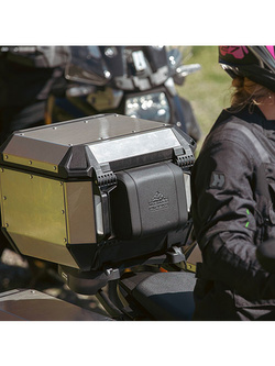 Kufer centralny aluminiowy Givi Trekker Alaska srebrny [pojemność: 44 l]