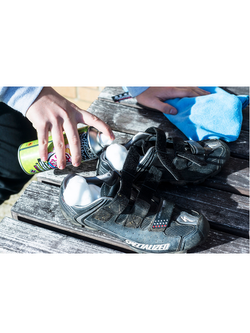 Pianka odświeżająca Muc-Off do kasku [pojemność: 400 ml]  