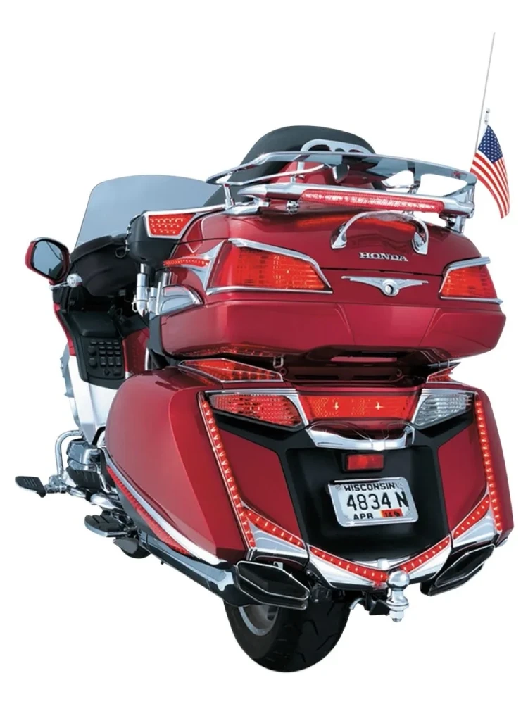 Listwa ozdobna z oświetleniem LED Kuryakyn Honda GL 1800 Goldwing (12-17) srebrna