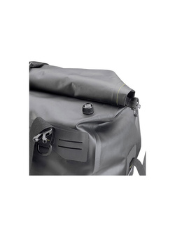 Wodoszczelna torba na tył GIVI GRT712B (pojemność: 40 L)