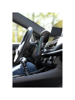 Uchwyt na telefon z ładowaniem bezprzewodowym Lampa Mag Wireless Airvent z mocowaniem do nawiewu