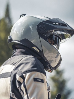 Kask szczękowy Schuberth E2 szary