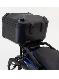 Zestaw: kufer centralny DUSC L + stelaż Adventure-rack SW-MOTECH Suzuki V Strom 650 / XT (16-) [pojemność 41 l]