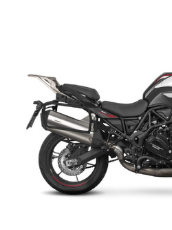 Stelaż Shad 4P pod aluminiowe kufry boczne oraz sakwy TERRA do Benelli TRK 702/ X (23-)