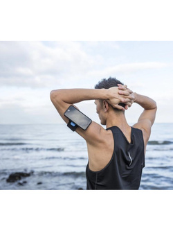 Zestaw do biegania: etui MAG na telefon iPhone 17 Pro (magnetyczne) + opaska sportowa Quad Lock