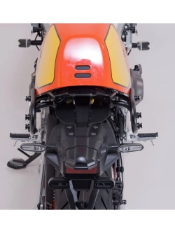 Sakwy motocyklowe wodoodporne SysBag WP M/M SW-Motech + stelaże SLC Moto Guzzi V7 IV Special (20-)/ Stone Corsa (20-)/ Sport (25-) [poj.: 2 x 17-23l]