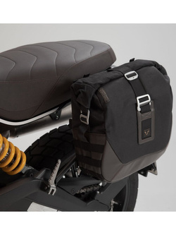 Zestaw: sakwa boczna LEGEND GEAR LC2 Black na lewą stronę + stelaż do Ducati Scrambler 1100 Pro / Sport Pro / Tribute Pro (19-25)