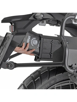 Zestaw naprawczy opon GIVI S451 z kompresorem zasilanym akumulatorem