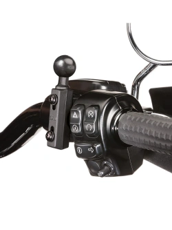 Uchwyt kulowy RAM do montażu na zbiorniczek hamulca i sprzęgła