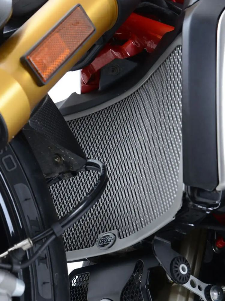 Osłona chłodnicy R&G aluminiowa do Ducati Monster 1200/ 1200S/ Monster 821 (14-) Hypermotard 950 (19-) (SP/RVE '21-)/ Diavel 1260 (S) (19-20)/ Supersport (S) (17-20)/ Supersport 950 S (21-) srebrna