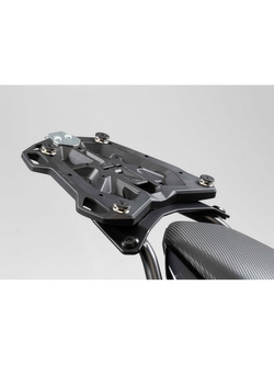 Zestaw: kufer centralny srebrny TRAX ADV + stelaż Alu-rack SW-Motech Honda CB1300 (03-09) / CB1300S (05-09) [pojemność 38 L]