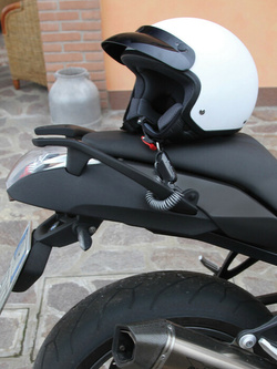 Linka zabezpieczająca z zamkiem szyfrowanym Lampa Raptor [150 cm]