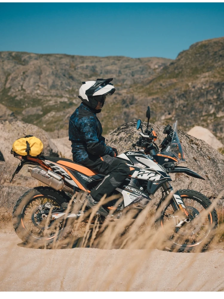 Kask adventure Nexx X.Lifecountry Plain biały