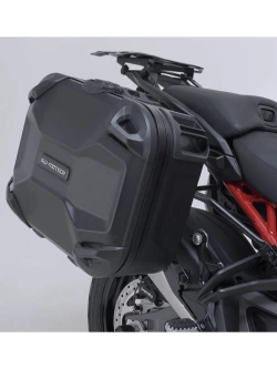 Zestaw: kufry boczne DUSC M + stelaże PRO SW-Motech Ducati Multistrada V4/ S/ Pikes Peak (24-) [poj.: 2 x 33 l]