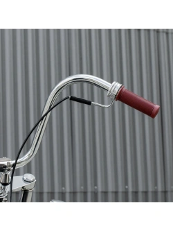 Manetki motocyklowe Biltwell Kung Fu TPV do kierownic o średnicy 25.4 [mm] czerwone