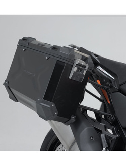 Zestaw: kufry boczne + kufer centralny TRAX ADV + stelaże SW-MOTECH do motocykla KTM 1290 Super Adventure / S / R (21-) czarne