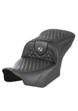 Kanapa motocyklowa dla kierowcy i pasażera Saddlemen Roadsofa HC Harley Davidson Road Glide/ Street Glide (wybrane modele) (23-) czarno-srebrna