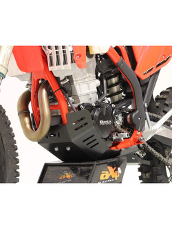 Płyta pod silnik AXP Racing Xtrem Beta 350RR, 390RR, 430RR, 480RR, 500RR (23-24) z osłoną podnośnika czarna 