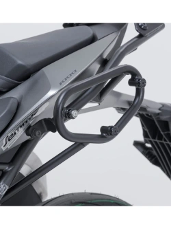 Zestaw: kufry boczne plastikowe Urban ABS + stelaże SLC SW-Motech Honda CB 1000 Hornet (24-) [poj.: 2 x 16,5l]