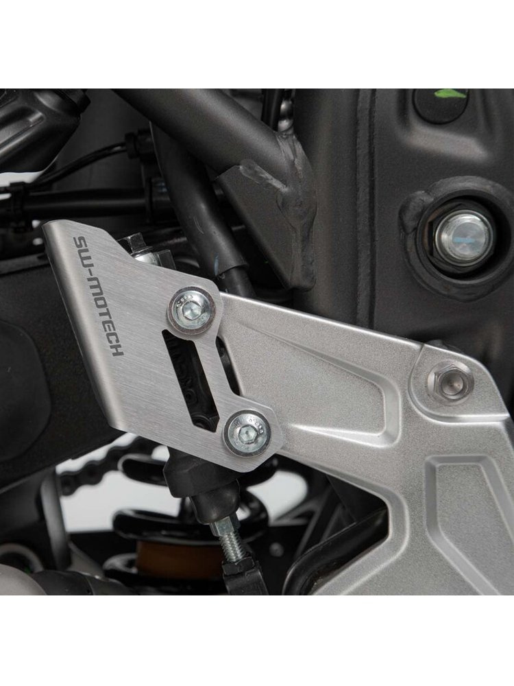 Zestaw zabezpieczający: osłona kolektora, pompy hamulcowej.SW-MOTECH Yamaha Tenere 700 (19-)