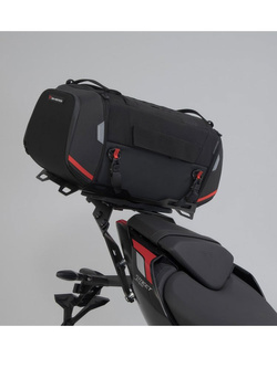 Zestaw: torba na tył Rackpack + stelaż Street-Rack SW-Motech Yamaha MT-07 Tracer (16-23)/ Tracer 7 (21-) [pojemność 32,0-42,0 l]