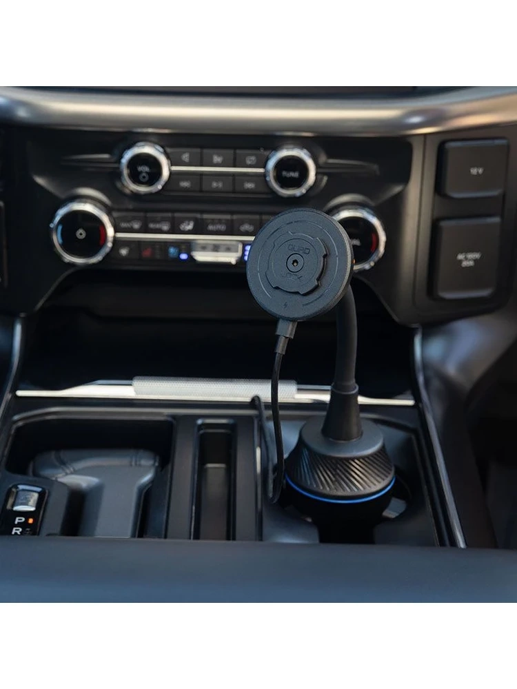 Uchwyt samochodowy Quad Lock na telefon montowany w miejsce kubka