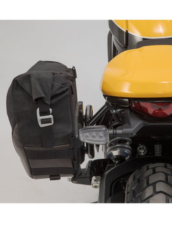 Zestaw sakw bocznych Legend Gear Black Edition 13,5/9,8 l i stelaży SLC DUCATI Scrambler Café Racer (19-), Scrambler 800 Icon / Classic (19-22), Scrambler Nightshift (20-22), Full Throttle (18-20), Desert Sled (16-)