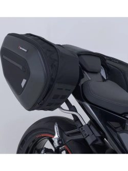 Sakwy tekstylne Pro Blaze H SW-Motech z zestawem mocującym CF Moto 675SR-R (25-)