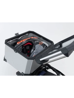 Zestaw: kufer centralny srebrny TRAX ADV + stelaż Adventure-rack SW-Motech CF Moto 450MT (23-)/ 800 MT-X (24-)/ 1000 MT-X (25-) [poj.: 38 L]