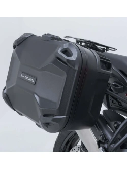 Zestaw: kufry boczne DUSC L + kufer centralny DUSC XL + stelaże PRO + stelaż Adventure-Rack SW-Motech Ducati Multistrada V2/ S (12,13,14) (24-) [poj.: 1 x 55l + 2 x 41l]