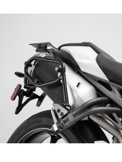 Zestaw stelaży SLC Legend Gear SW-MOTECH Triumph Speed Triple 1050 [18-20] [na prawą i lewą stronę]