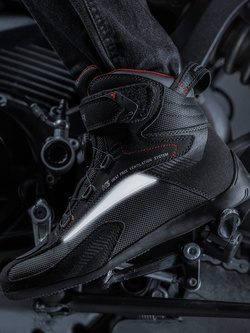 Buty motocyklowe Shima Exo Vented czarno-czerwone