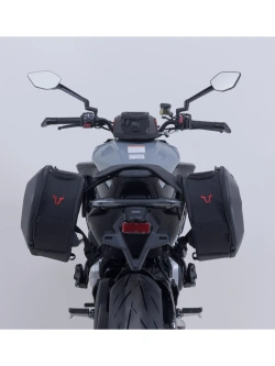 Sakwy tekstylne Pro Blaze H SW-Motech z zestawem mocującym CF Moto 675NK (25-)