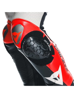 Kombinezon motocyklowy jednoczęściowy Dainese Mugello 3 D-Air® [z poduszką powietrzną] [wersja perforowana] czarno-czerwono-biały