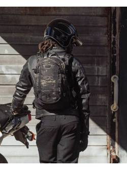 Plecak motocyklowy Kriega R15 Multicam czarno-zielony