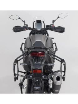 Zestaw: kufry boczne + stelaże Pro TRAX ADV SW-Motech Yamaha Tenere 700 (wybrane modele) srebrne [poj.: 45 + 37l]