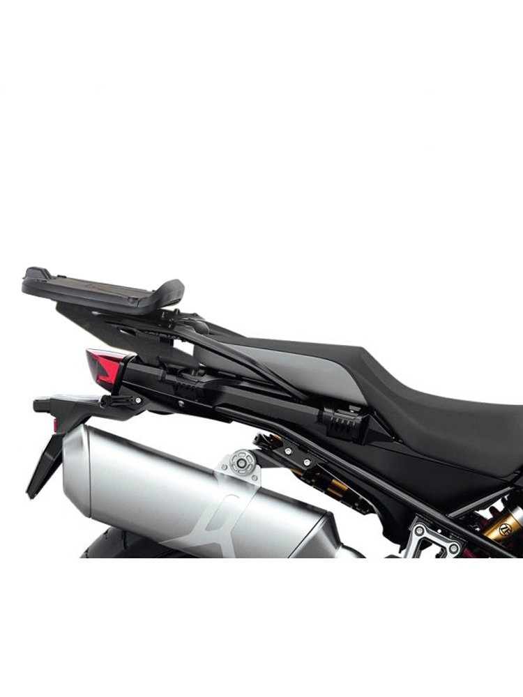 Stelaż Shad pod kufer centralny BMW F 800 GS (24-) do oryginalnego niemetalowego stelaża BMW.