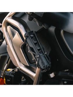 Uchwyt motocyklowy na bidon LOBOO czarny