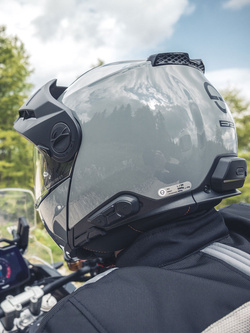 Zestaw: Kask szczękowy Schuberth E2 szary + dedykowany interkom motocyklowy