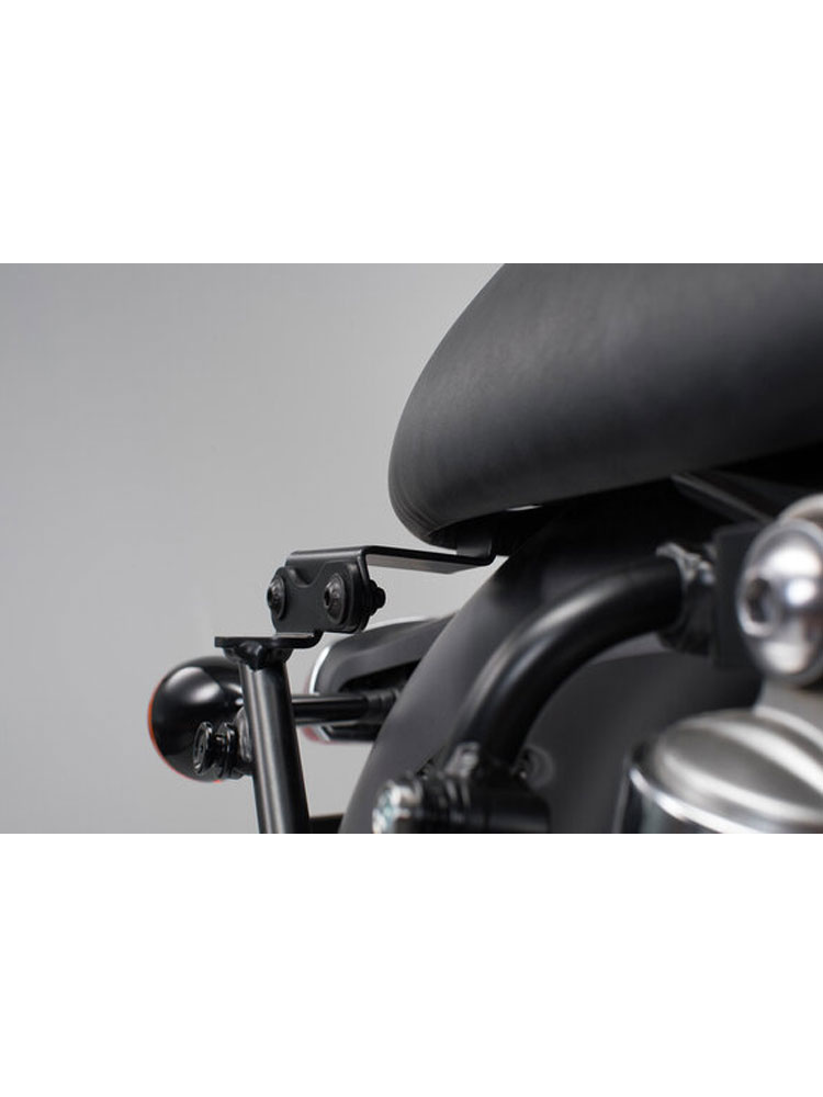 Adapter do stelaża SLC na lewą stronę SW-Motech BONNEVILLE T100/120 (16-)