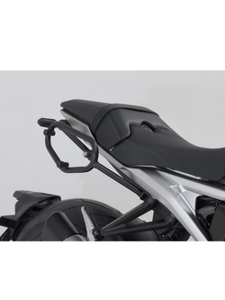 Zestaw: kufry boczne plastikowe + stelaże URBAN ABS SW-MOTECH do Honda CB1000R (21-25) [pojemność: 2 x 16,5l]
