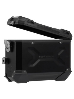 Zestaw: kufry boczne + stelaże EVO TRAX ADV SW-Motech Yamaha MT-07 Tracer (16-23) [poj.: 2 x 45 L] czarne